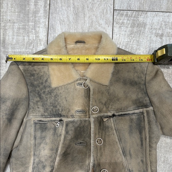 Shearling jacket - Picture 8 of 11